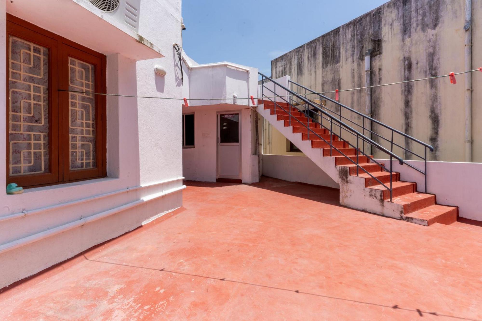 La Villa Pondi Cherie Centertownbeachauroville Puduččéri Exteriér fotografie